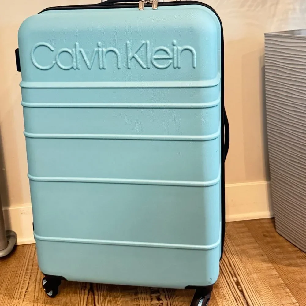 Calvin Klein Fillmore Hard Side Luggage, suitcase 1 Piece travel bag size 28“